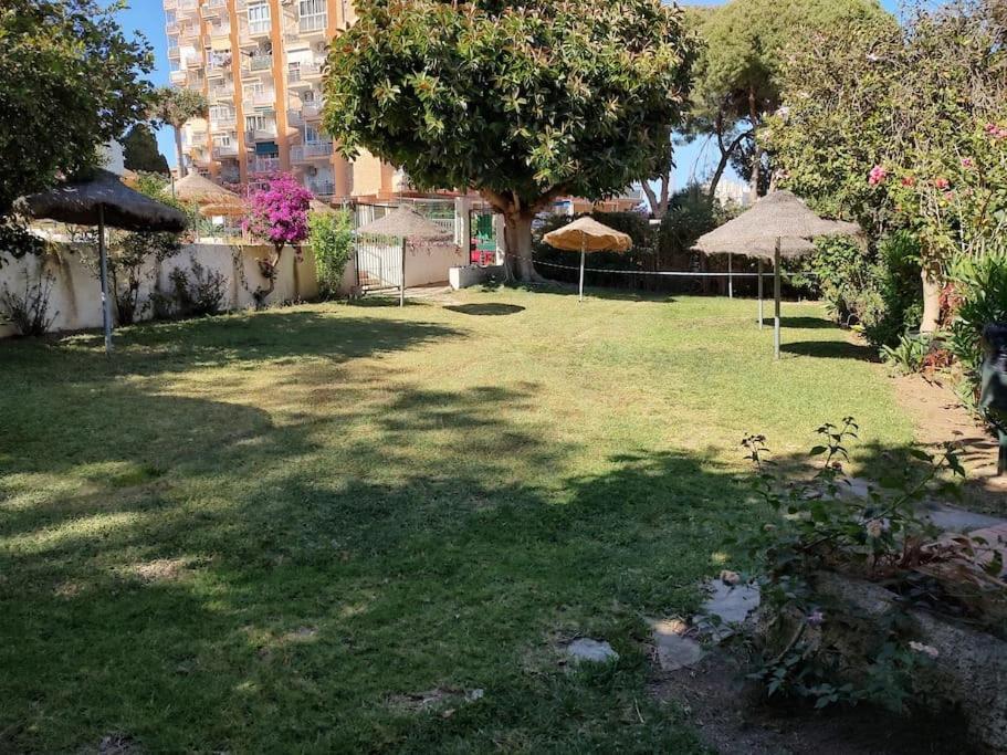 Piscis Beach Apartment Benalmádena Eksteriør billede